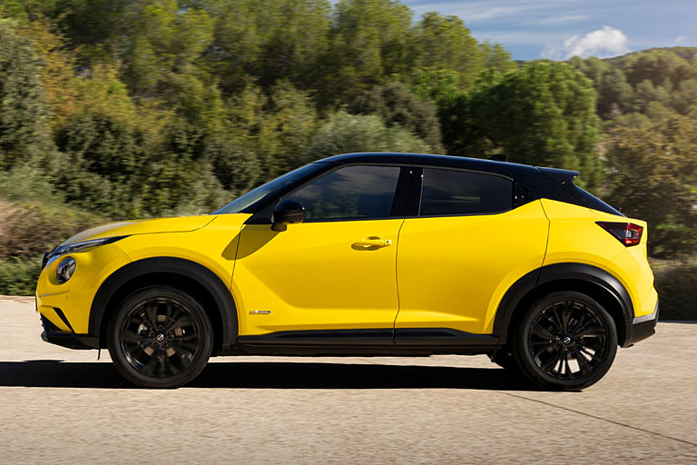 Im Übrigen gibt es lediglich neue Räderdesigns in 17 bis 19 Zoll