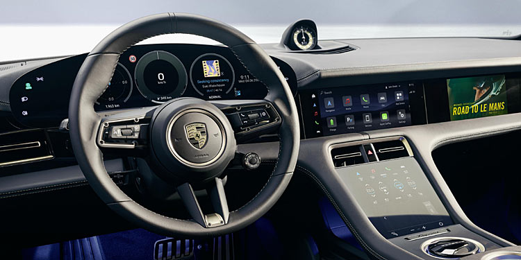 Porsche: Besseres Infotainment für vier Baureihen