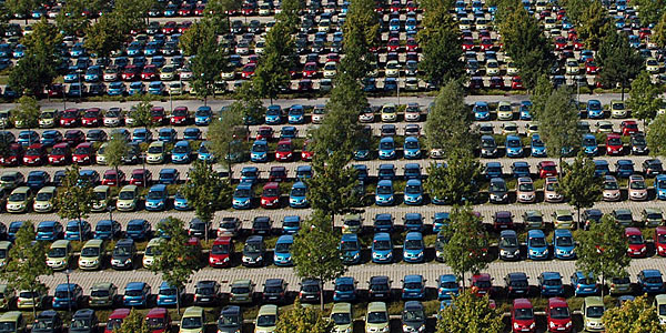 Pkw-Dichte in Deutschland wächst weiter