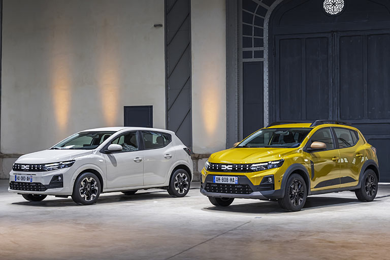 Gestatten, Dacia Sandero und Sandero Stepway, Modelljahr 2026. Die europaweiten Bestseller fahren mit einem Facelift in die zweite Lebenshälfte